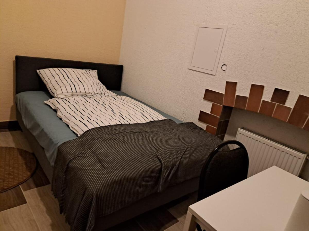 Simostay Halle  Εξωτερικό φωτογραφία