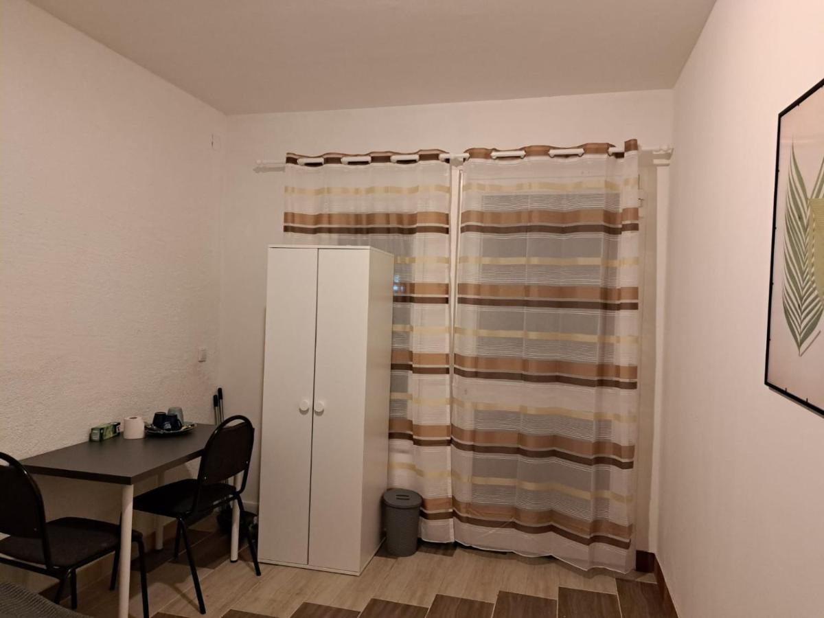 Simostay Halle  Εξωτερικό φωτογραφία